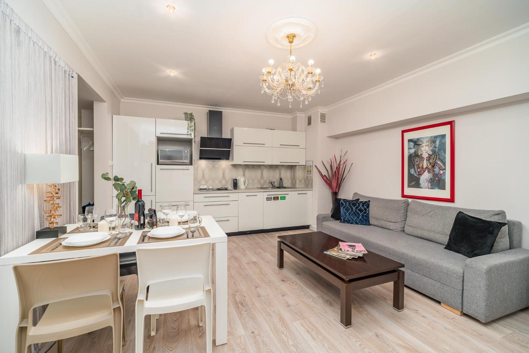 Apartment Piasek - Location, Patio, Tram&bus Nearby - By Rentujemy Krakow