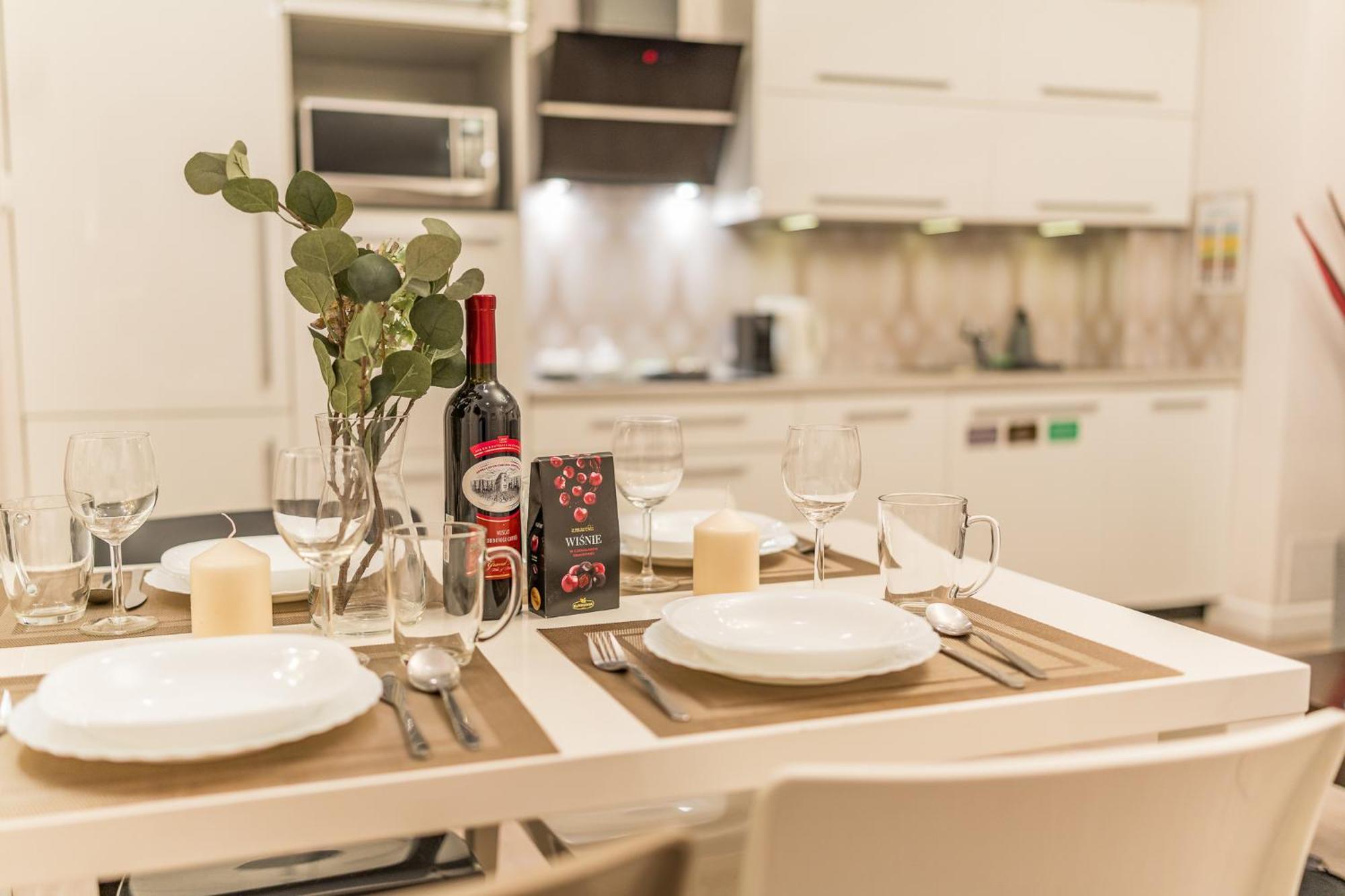 Piasek - Location, Patio, Tram&bus Nearby - By Rentujemy * Krakow