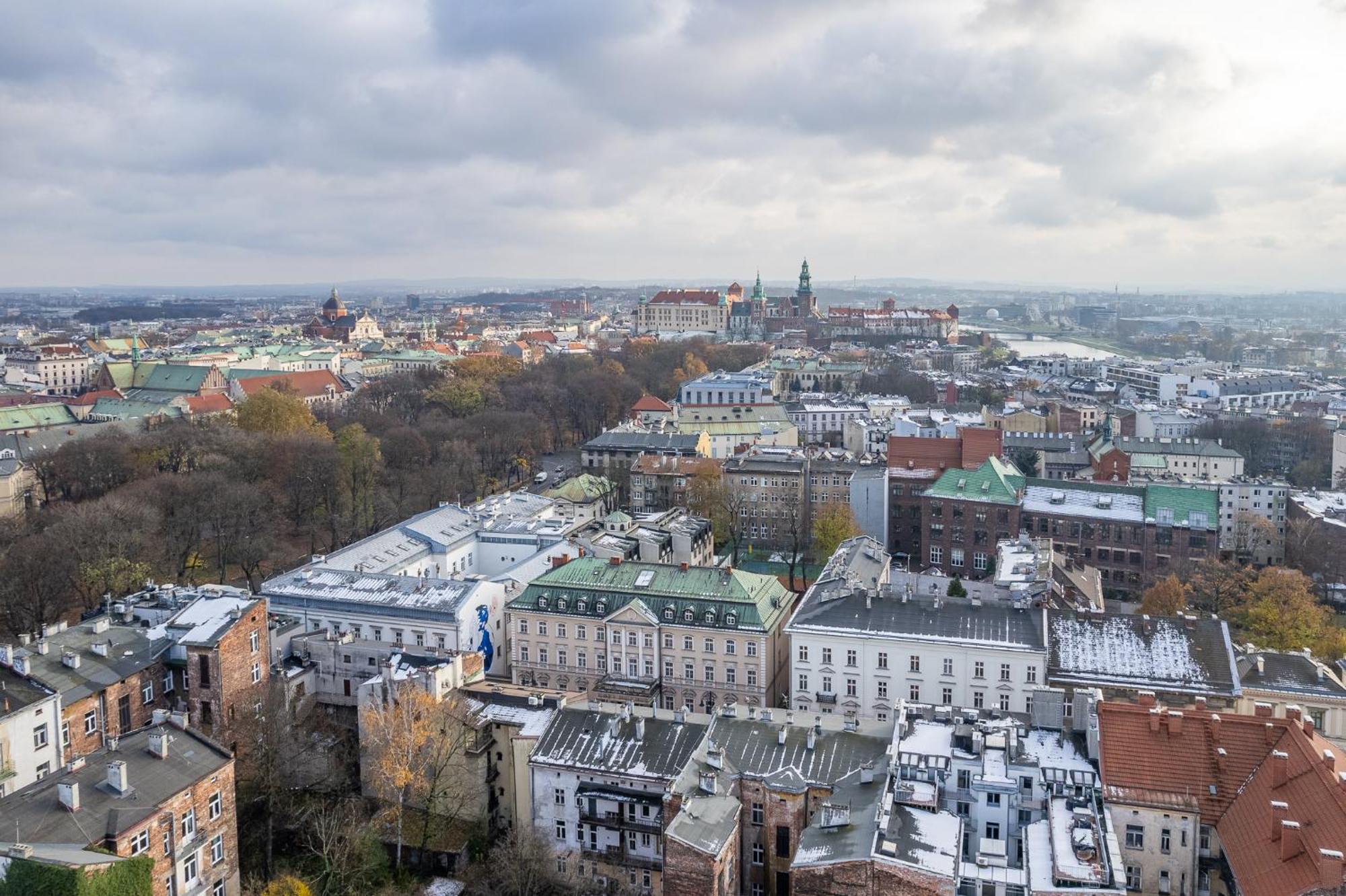 Piasek - Location, Patio, Tram&bus Nearby - By Rentujemy Apartment Krakow